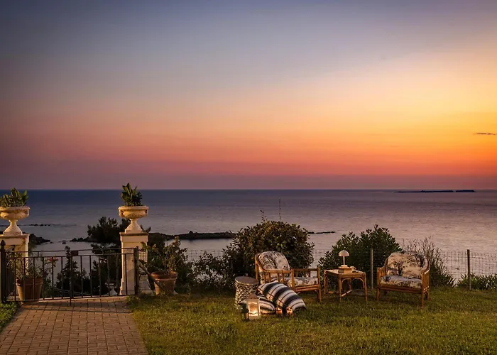 Rhoe Villa Minia
