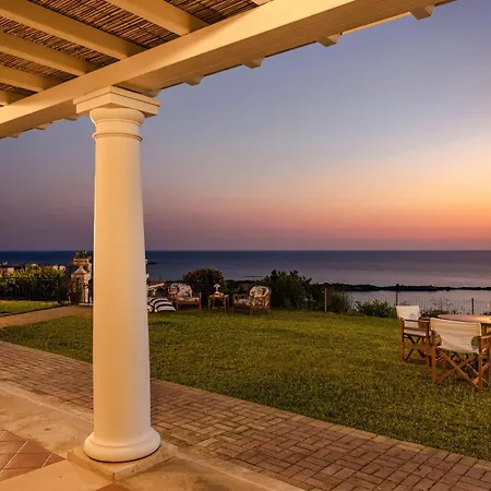 Rhoe Villa Minia